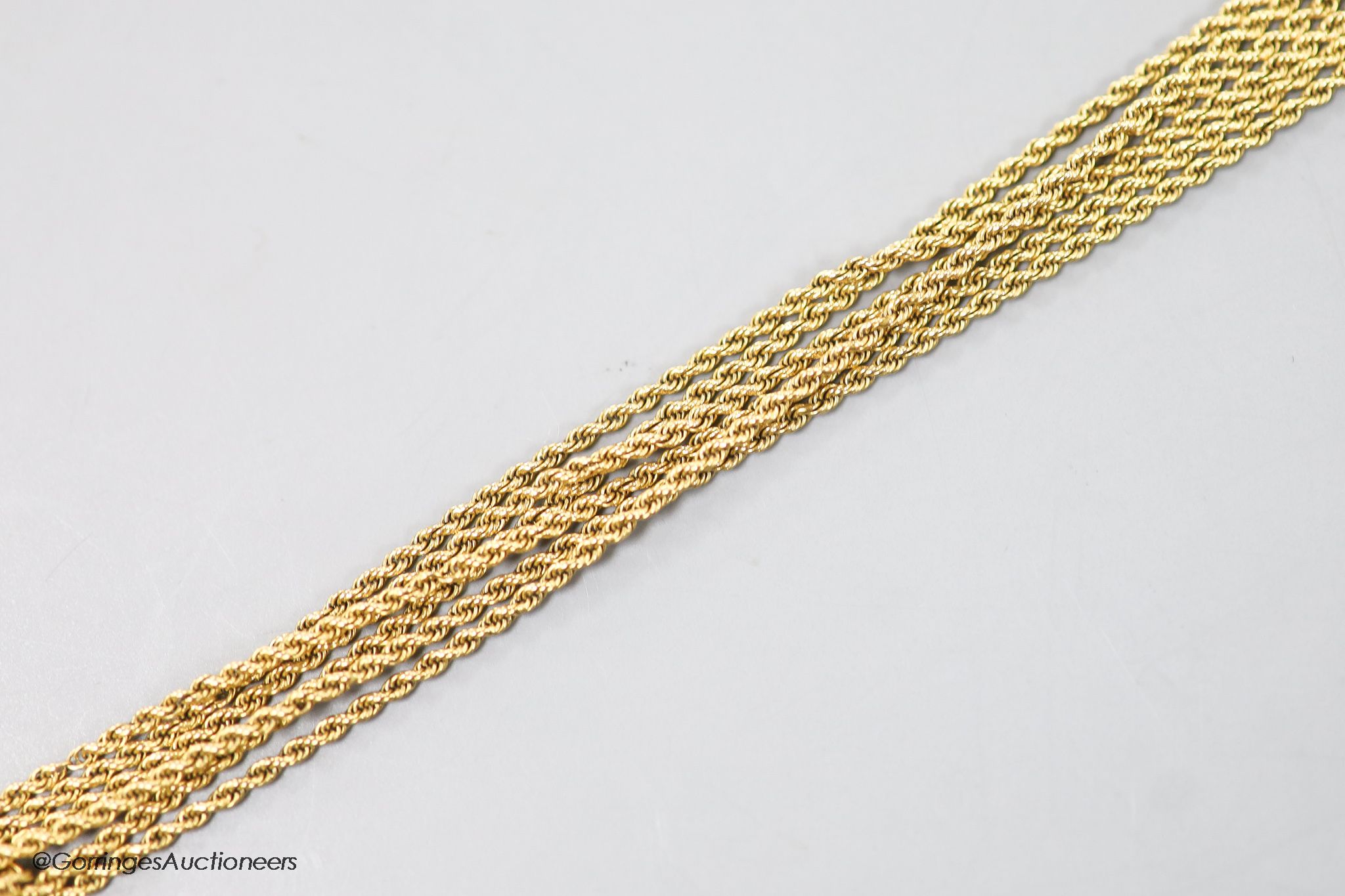 A 15ct fine ropetwist guard chain, 147cm